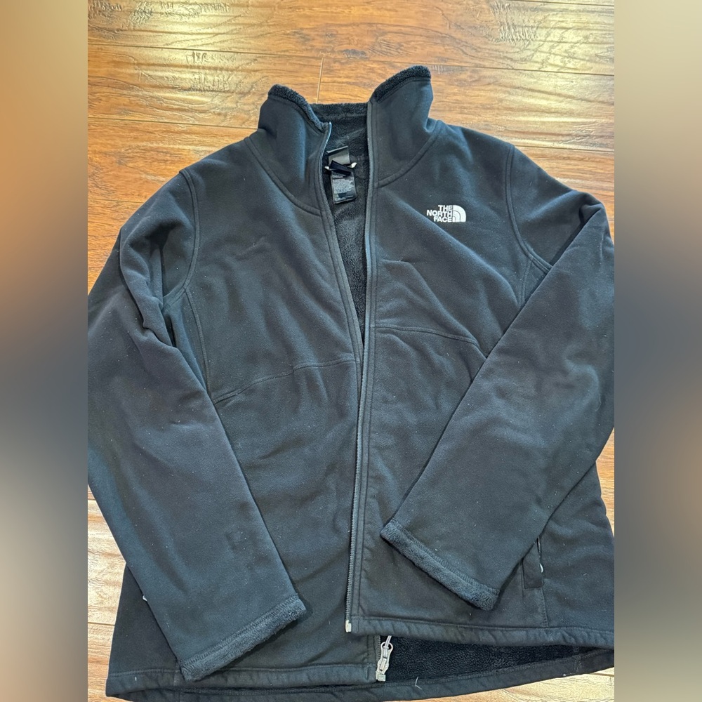 The north face women’s jacket fleece